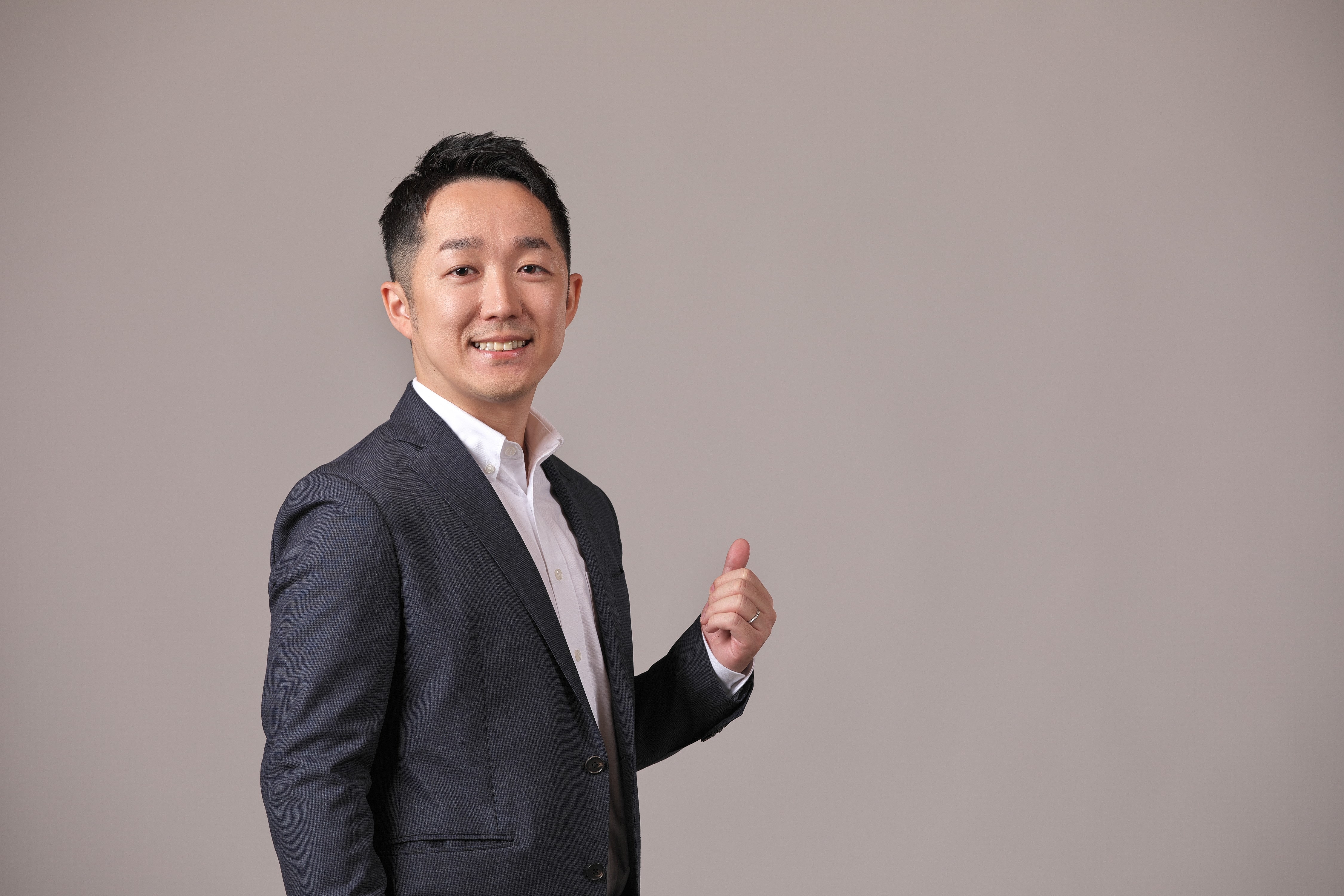 Japanese Innovators Entering ASEAN: learningBOX